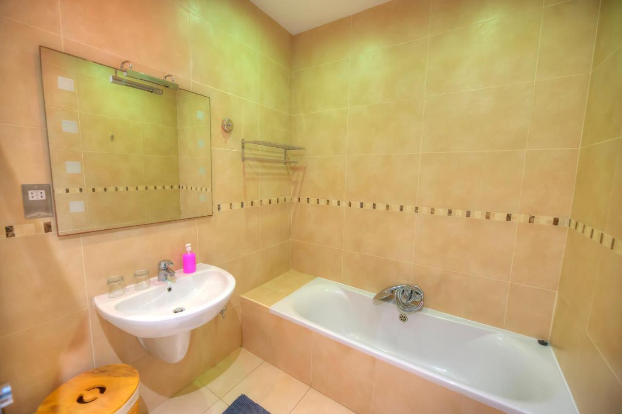 Enormous 3Bedrooms Seafront With Balcony Pdeh1-1 Sliema Eksteriør billede