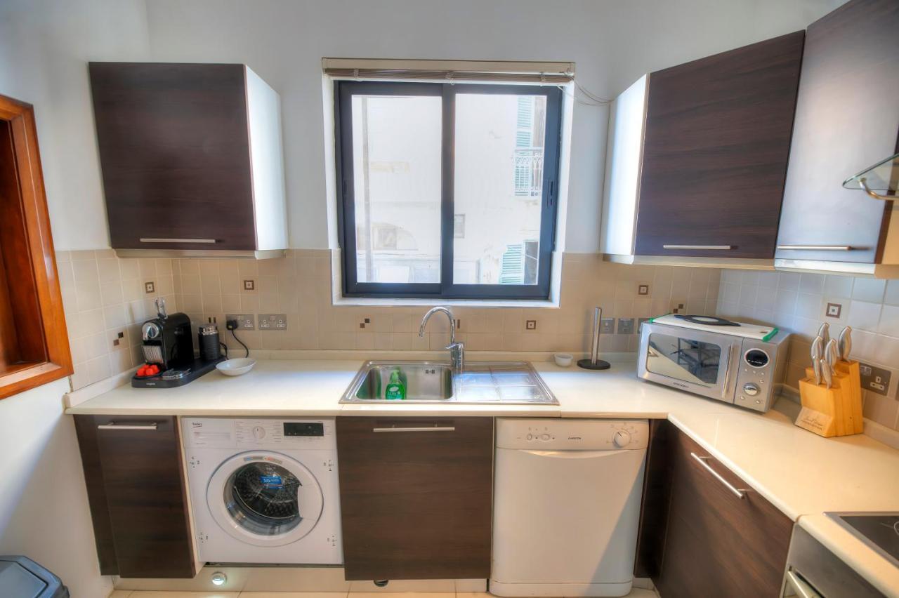 Enormous 3Bedrooms Seafront With Balcony Pdeh1-1 Sliema Eksteriør billede